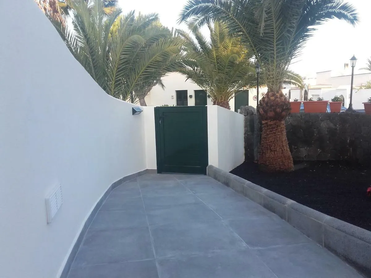 Willa Casa Serafin Primera Linea 40B Costa Teguise